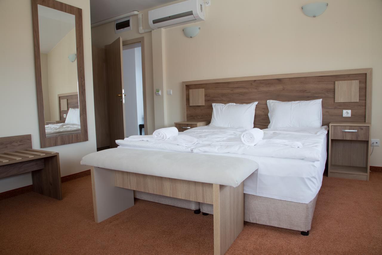 Sveti Nikola Family Hotel Sapareva Banya Extérieur photo