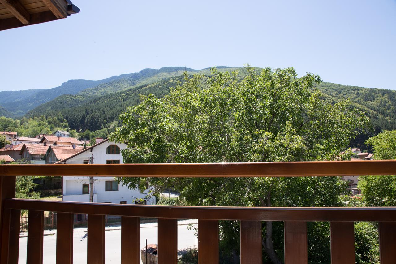 Sveti Nikola Family Hotel Sapareva Banya Extérieur photo